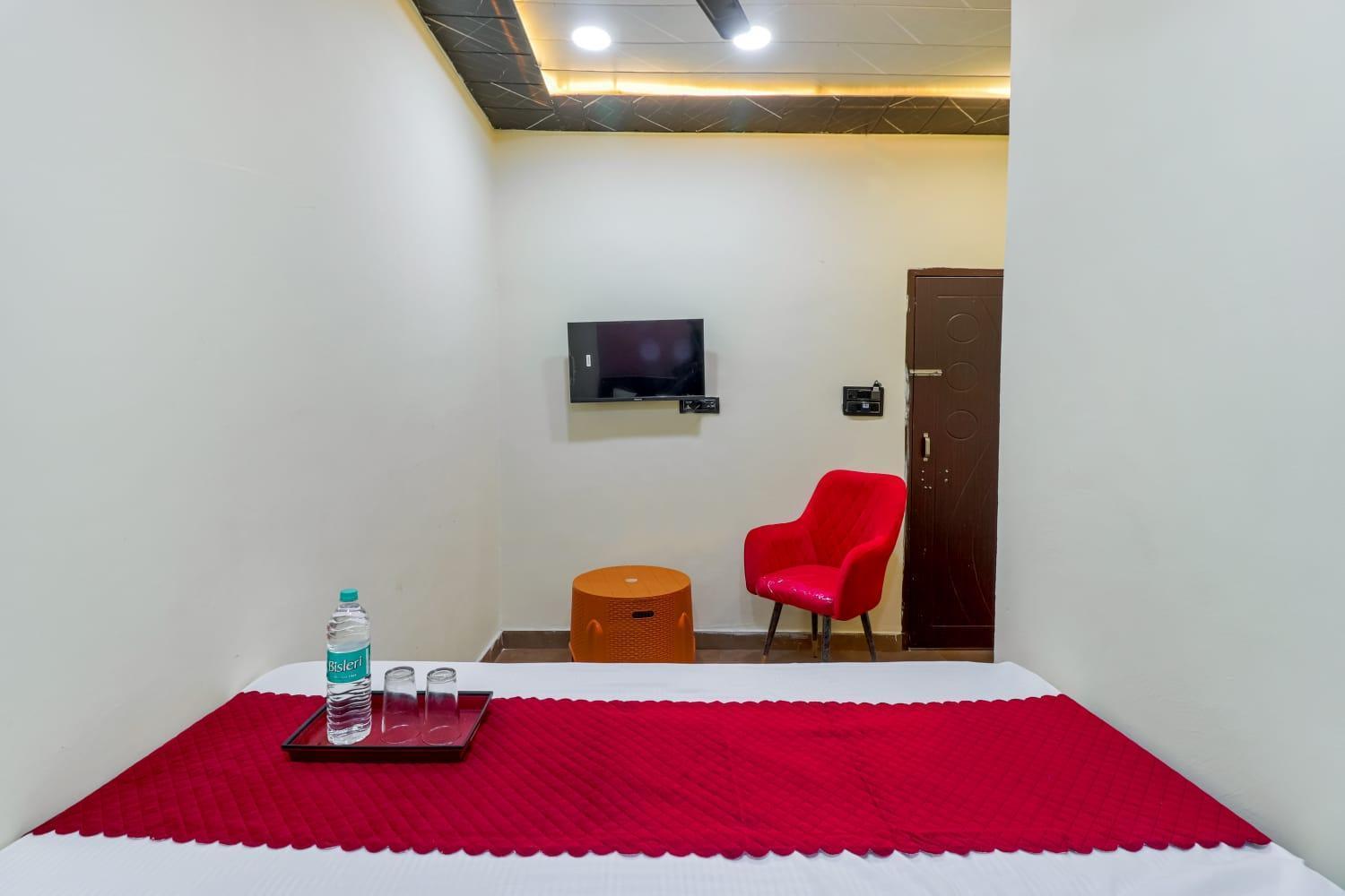 Hotel Krishna Priya Haridwar Exterior photo